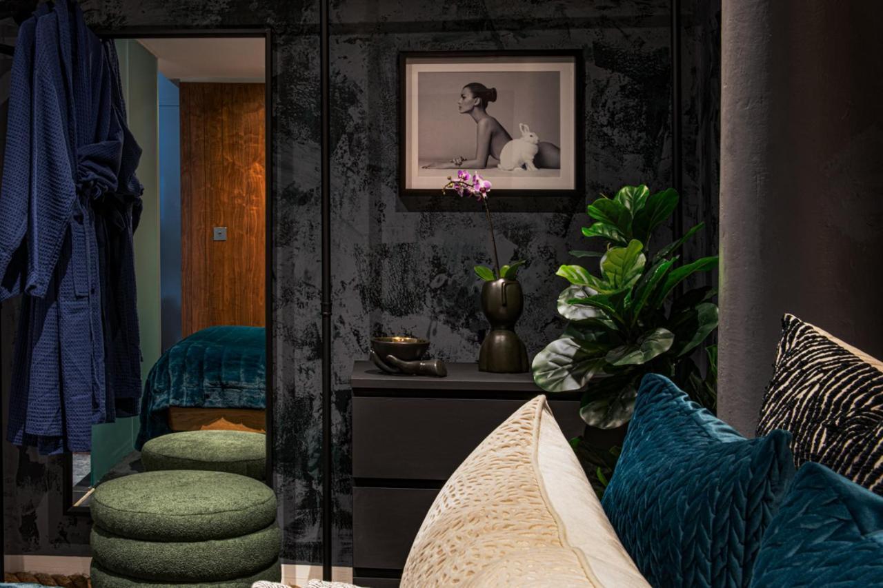 Rwy Suite007 Luxury Signature Apartment With Sea View & Optional Parking Plymouth Luaran gambar